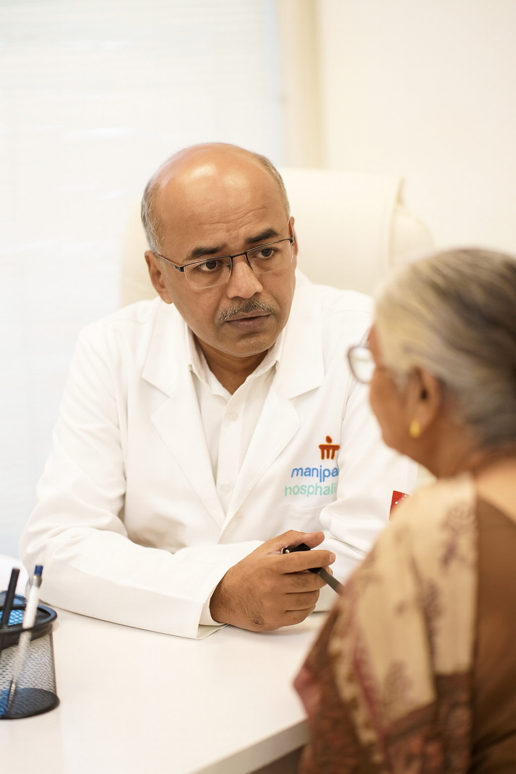 Pre-surgical assessment at Dr. Arijit Dutta’s cardiac OPD – precision diagnosis for better heart health.